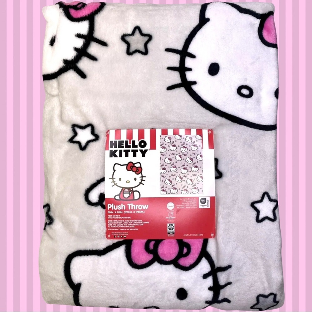 2024 Hello Kitty® by Sanrio® Gray Throw w/ HK, 🎀, 🪽, & ⭐️ Viral on TikTok TWIN